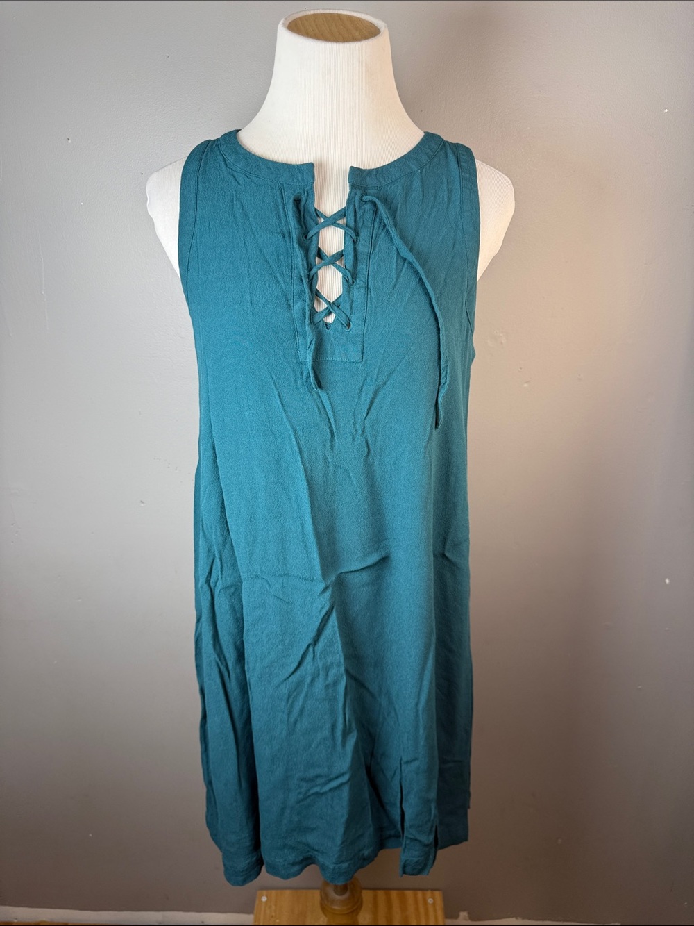 Sleeveless Lace-Up Teal Shift Dress